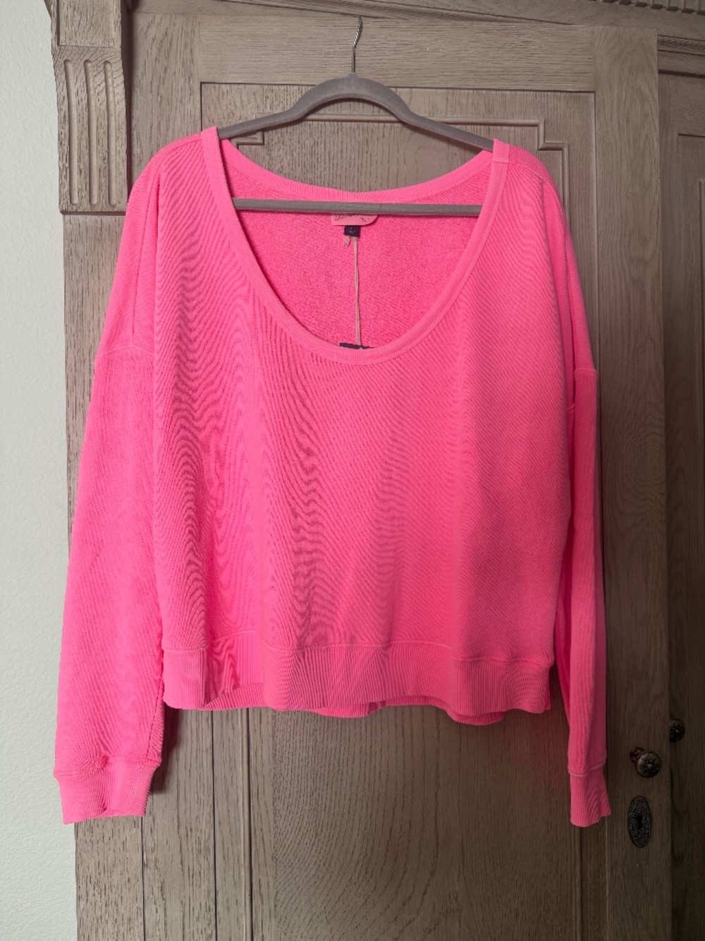 Women’s sweatshirt